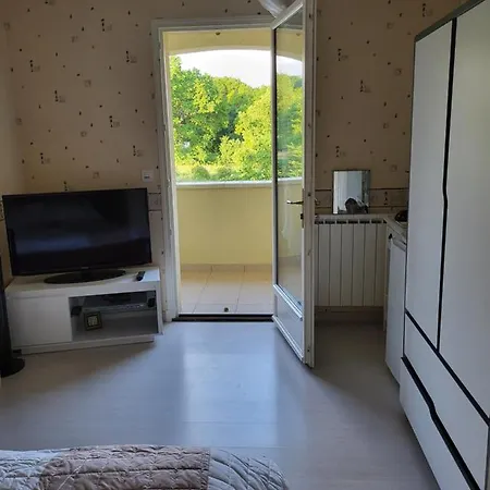 Bed & Breakfast Caufour 3*