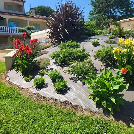 Caufour Bed & Breakfast