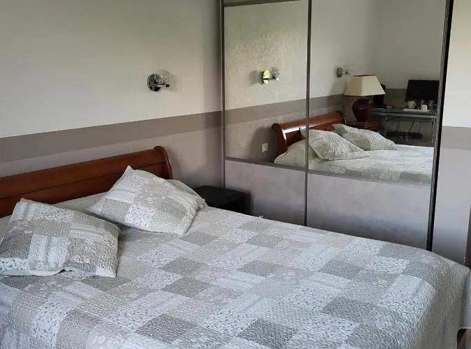 Nocleg ze śniadaniem Caufour Ledat